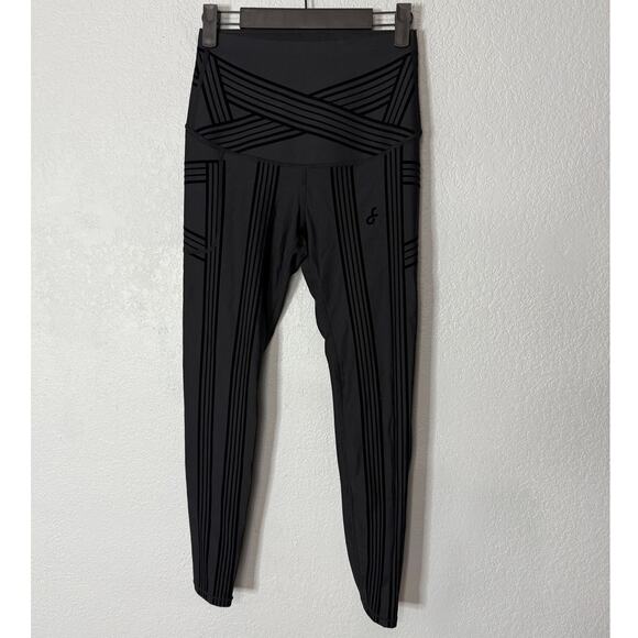 Fanka Body Sculpt Side Pocket 7/8 Leggings Black Size Large - Picture 2 of 7